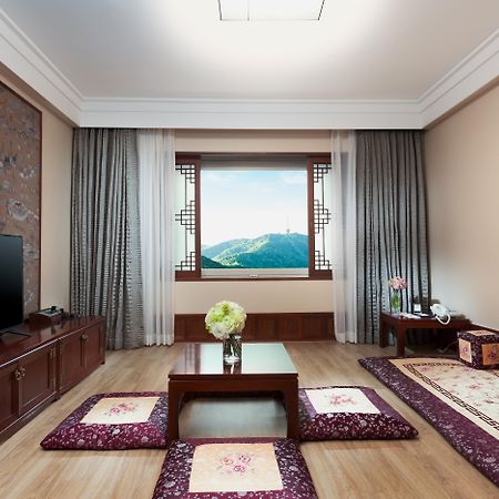 Novotel Ambassador Seoul Gangnam Exteriör bild